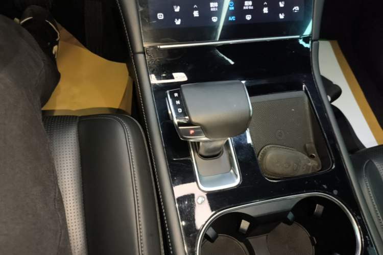 Used Li Auto ONE 2020 Extended-Range 6-Seater Version Gear Lever