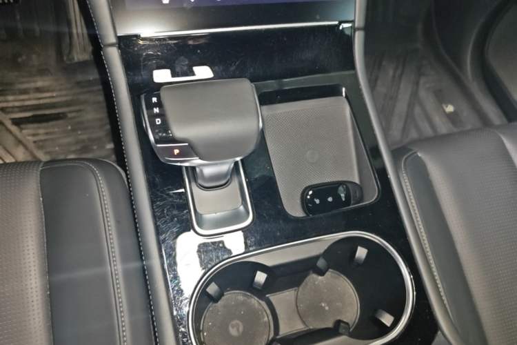 Used Li Auto ONE 2020 Extended-Range 6-Seater Version Gear Lever