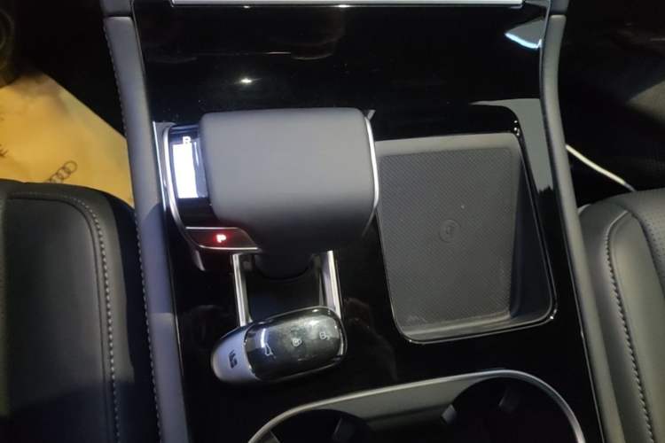 Used Li Auto ONE 2020 Extended-Range 6-Seater Version Gear Lever