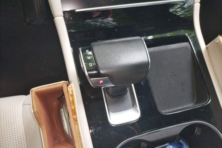 Used Li Auto ONE 2020 Extended-Range 6-Seater Version Gear Lever