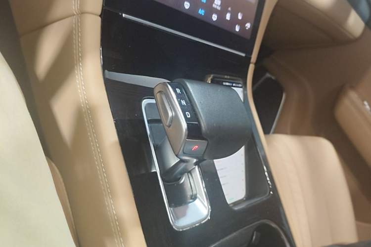 Used Li Auto ONE 2020 Extended-Range 6-Seater Version Gear Lever
