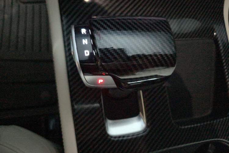 Used Li Auto ONE 2020 Extended-Range 6-Seater Version Gear Lever
