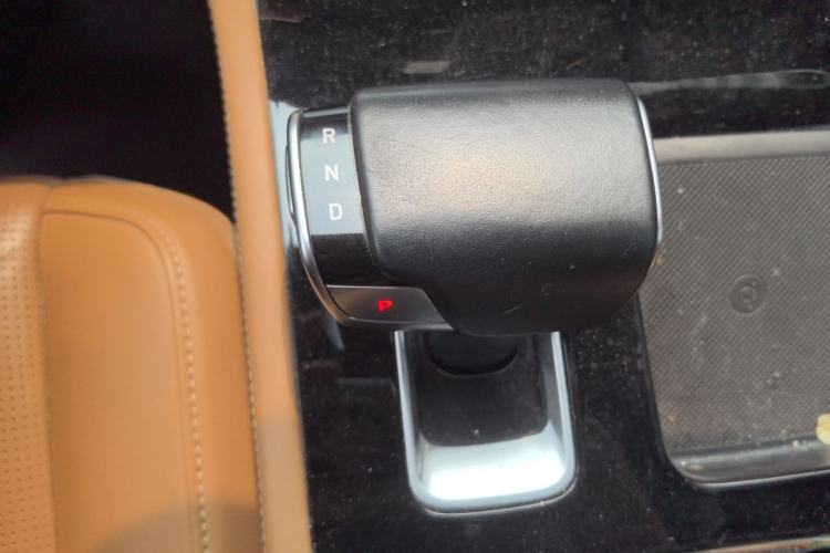 Used Li Auto ONE 2020 Extended-Range 6-Seater Version Gear Lever