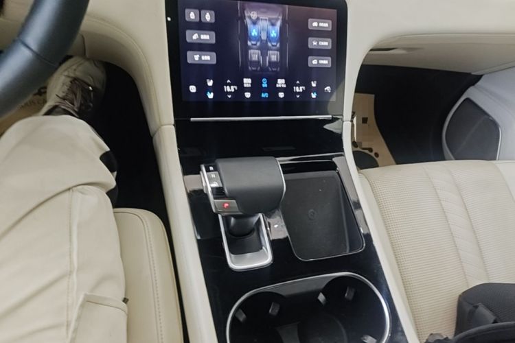 Used Li Auto ONE 2020 Extended-Range 6-Seater Version Gear Lever