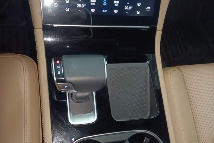 Used Li Auto ONE 2020 Extended-Range 6-Seater Version Gear Lever