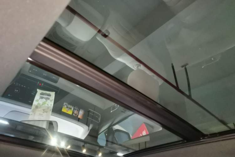 Used Li Auto ONE 2020 Extended-Range 6-Seater Version Headliner