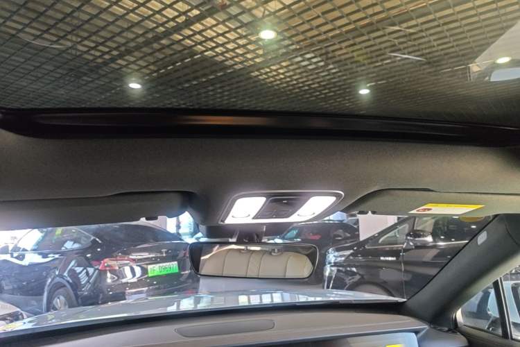 Used Li Auto ONE 2020 Extended-Range 6-Seater Version Headliner