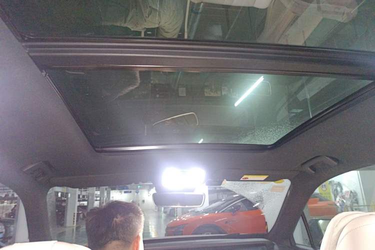 Used Li Auto ONE 2020 Extended-Range 6-Seater Version Headliner