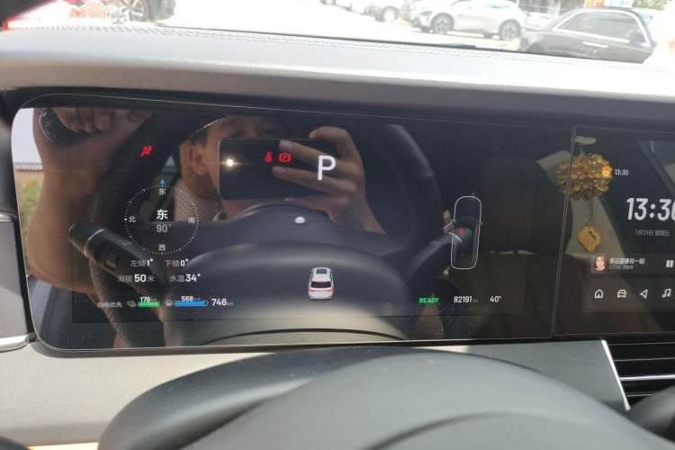 Used Li Auto ONE 2020 Extended-Range 6-Seater Version Instrument Cluster