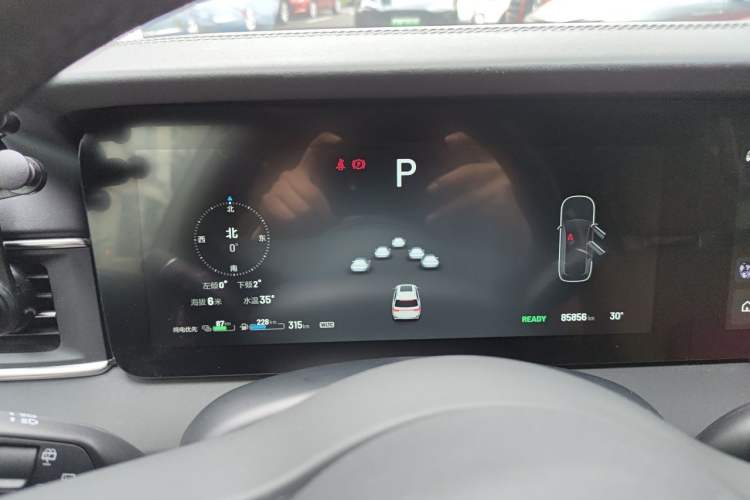 Used Li Auto ONE 2020 Extended-Range 6-Seater Version Instrument Cluster