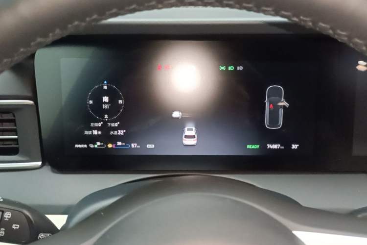 Used Li Auto ONE 2020 Extended-Range 6-Seater Version Instrument Cluster