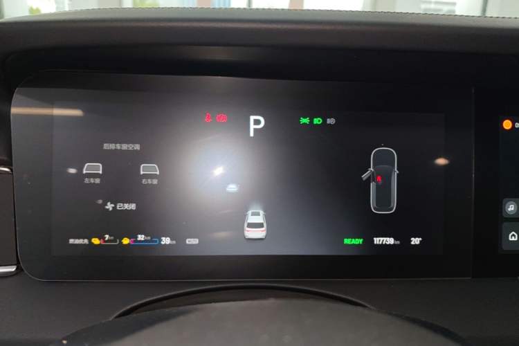 Used Li Auto ONE 2020 Extended-Range 6-Seater Version Instrument Cluster