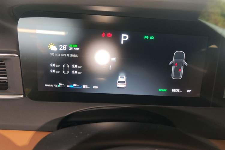 Used Li Auto ONE 2020 Extended-Range 6-Seater Version Instrument Cluster