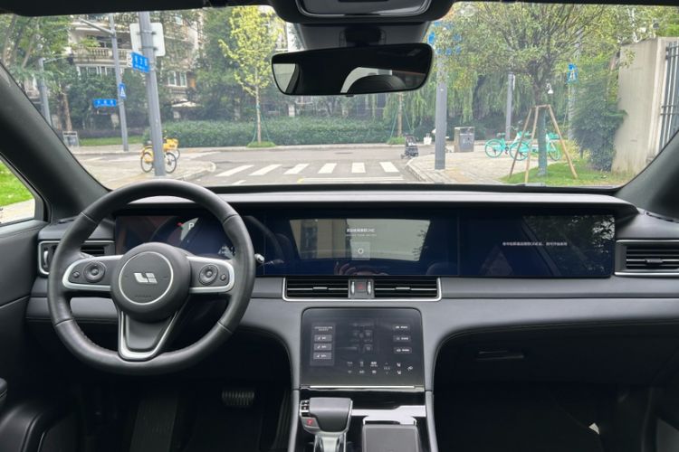 Used Li Auto ONE 2020 Extended-Range 6-Seater Version Interior 1
