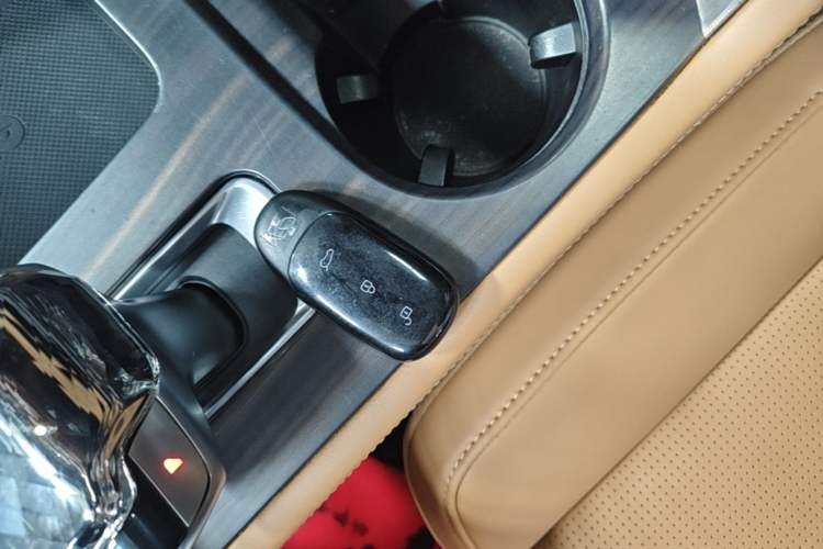 Used Li Auto ONE 2020 Extended-Range 6-Seater Version Interior 1
