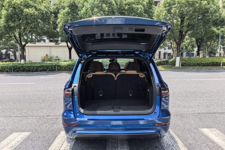 Used Li Auto ONE 2020 Range-Extended 7-Seater Version Interior 10