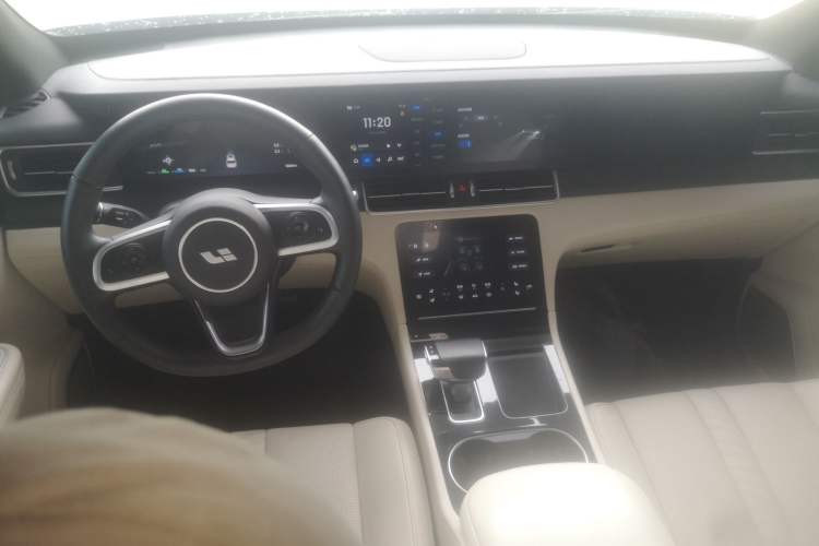 Used Li Auto ONE 2020 Extended-Range 6-Seater Version Interior 2