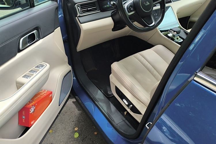 Used Li Auto ONE 2020 Extended-Range 6-Seater Version Interior 3