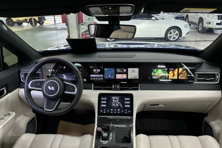 Used Li Auto ONE 2020 Extended-Range 6-Seater Version Interior 3