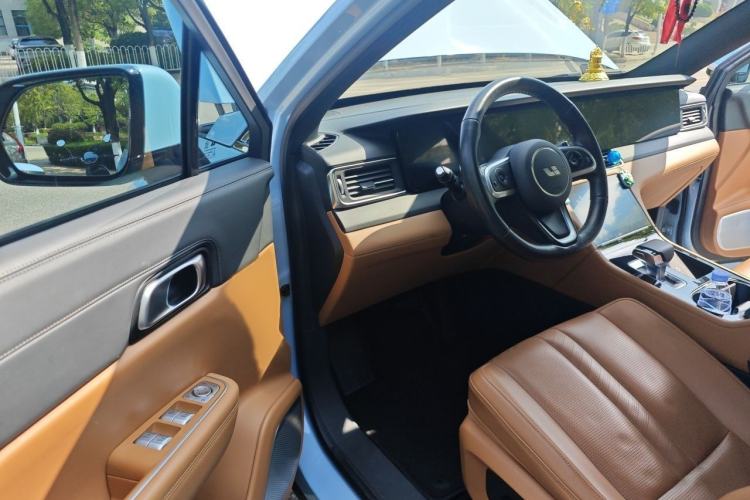 Used Li Auto ONE 2020 Extended-Range 6-Seater Version Interior 3