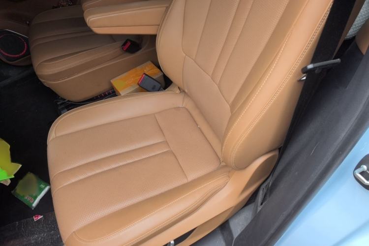 Used Li Auto ONE 2020 Extended-Range 6-Seater Version Interior 4