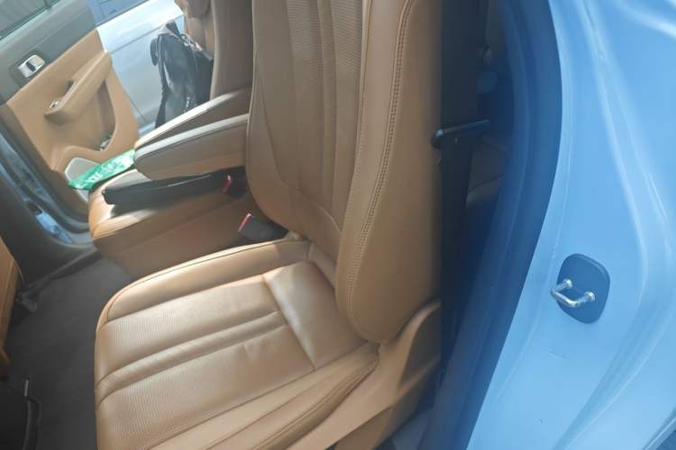 Used Li Auto ONE 2020 Extended-Range 6-Seater Version Interior 4