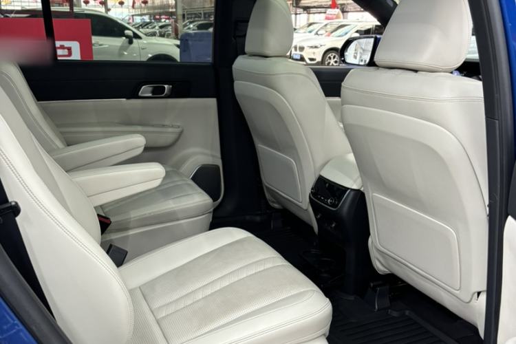 Used Li Auto ONE 2020 Extended-Range 6-Seater Version Interior 5