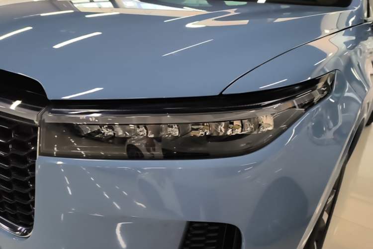 Used Li Auto ONE 2020 Extended-Range 6-Seater Version Left Front Headlight