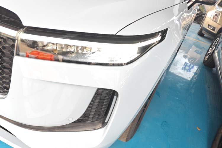 Used Li Auto ONE 2020 Range-Extended 7-Seater Version Left Front Headlight