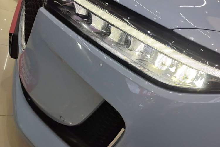 Used Li Auto ONE 2020 Extended-Range 6-Seater Version Left Front Headlight