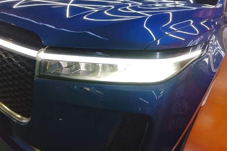 Used Li Auto ONE 2020 Extended-Range 6-Seater Version Left Front Headlight