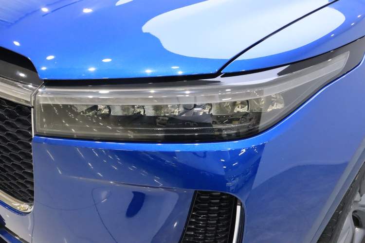 Used Li Auto ONE 2020 Extended-Range 6-Seater Version Left Front Headlight