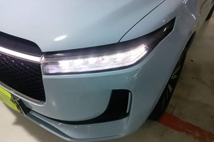 Used Li Auto ONE 2020 Extended-Range 6-Seater Version Left Front Headlight