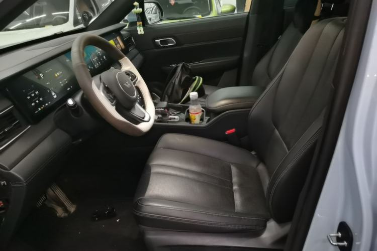 Used Li Auto ONE 2020 Extended-Range 6-Seater Version Left Front Seat
