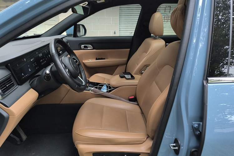 Used Li Auto ONE 2020 Extended-Range 6-Seater Version Left Front Seat
