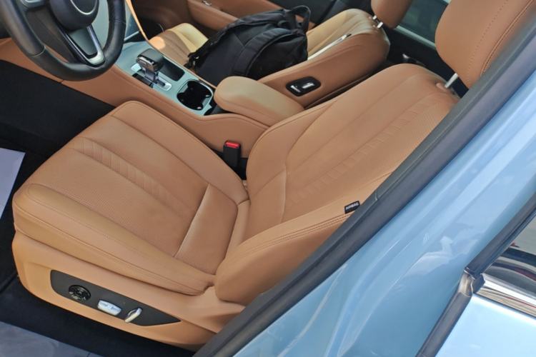 Used Li Auto ONE 2020 Extended-Range 6-Seater Version Left Front Seat