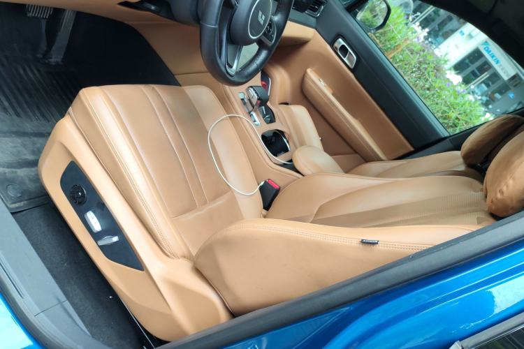 Used Li Auto ONE 2020 Range-Extended 7-Seater Version Left Front Seat
