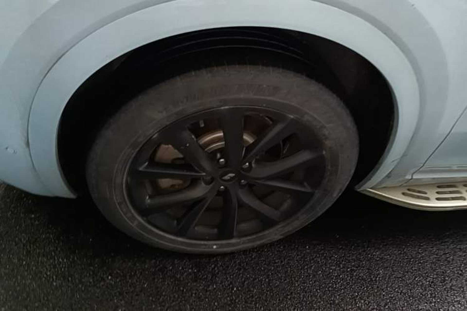 Used Li Auto ONE 2020 Extended-Range 6-Seater Version Left Front Wheel Hub