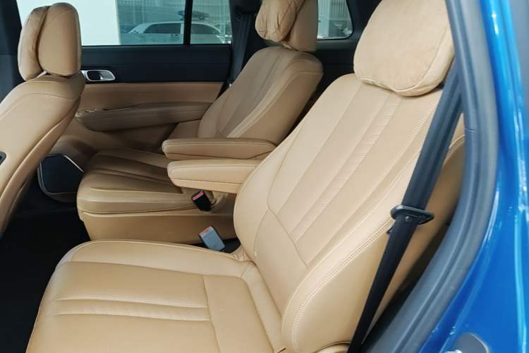 Used Li Auto ONE 2020 Extended-Range 6-Seater Version Left Rear Seat