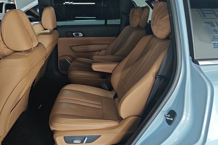 Used Li Auto ONE 2020 Extended-Range 6-Seater Version Left Rear Seat