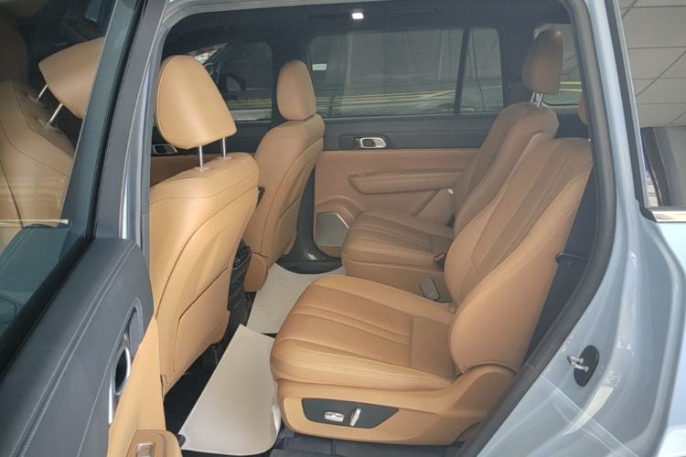 Used Li Auto ONE 2020 Extended-Range 6-Seater Version Left Rear Seat