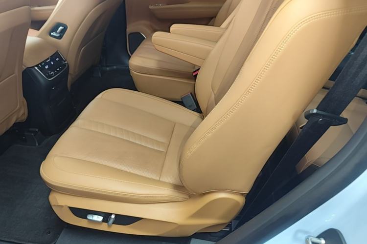 Used Li Auto ONE 2020 Extended-Range 6-Seater Version Left Rear Seat
