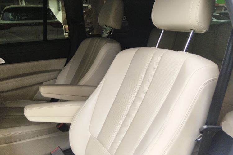 Used Li Auto ONE 2020 Extended-Range 6-Seater Version Left Rear Seat