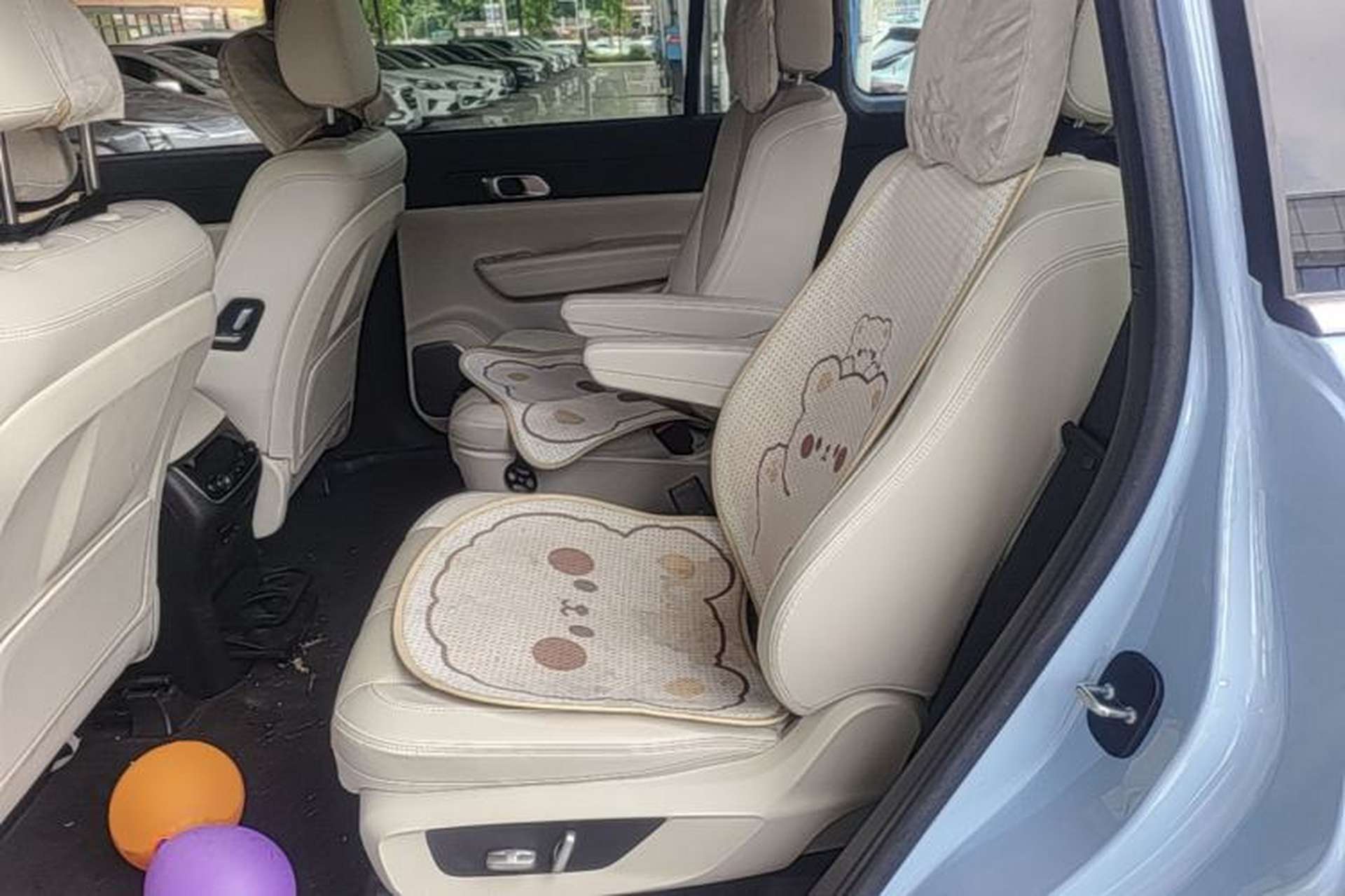 Used Li Auto ONE 2020 Extended-Range 6-Seater Version Left Rear Seat