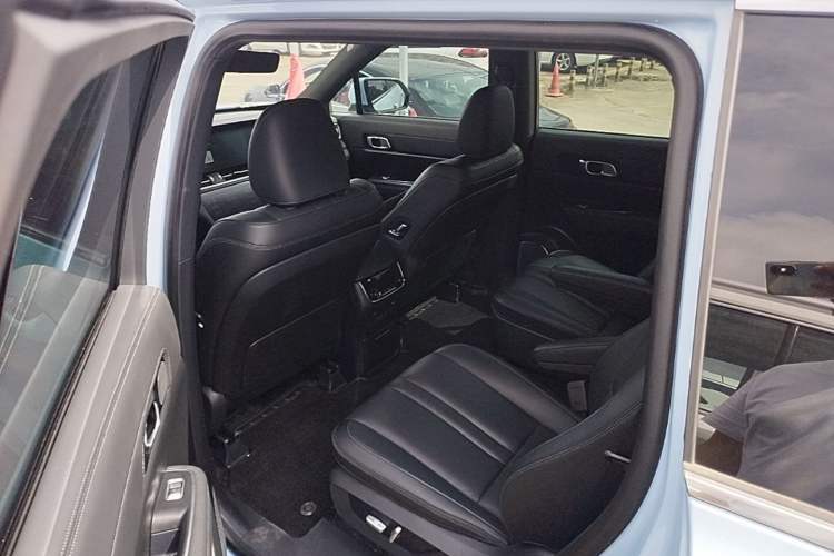 Used Li Auto ONE 2020 Extended-Range 6-Seater Version Left Rear Seat