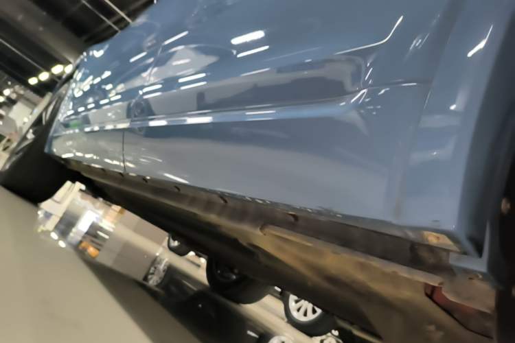 Used Li Auto ONE 2020 Extended-Range 6-Seater Version Left Side Sill