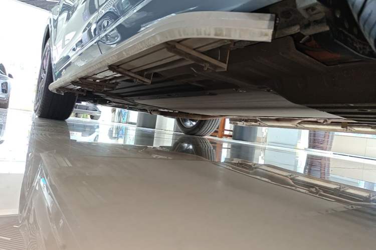 Used Li Auto ONE 2020 Extended-Range 6-Seater Version Left Side Sill