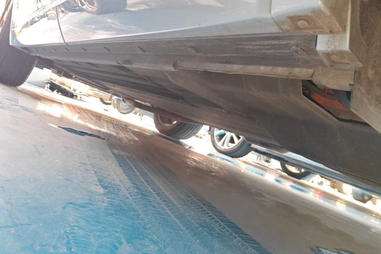 Used Li Auto ONE 2020 Range-Extended 7-Seater Version Left Side Sill