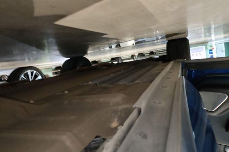 Used Li Auto ONE 2020 Extended-Range 6-Seater Version Left Side Sill