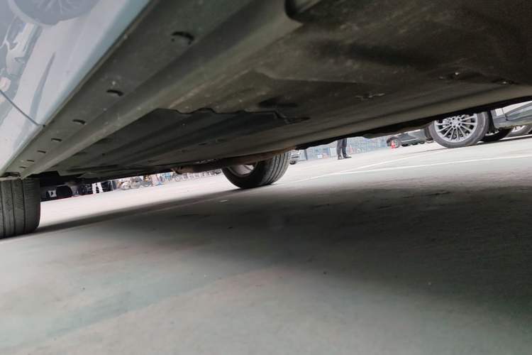 Used Li Auto ONE 2020 Extended-Range 6-Seater Version Left Side Sill